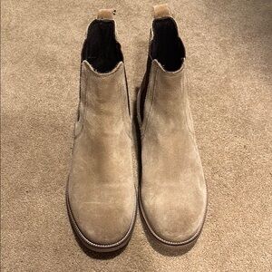 Men's Tan Suede Chelsea Boots